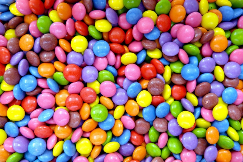 confiserie-ROQUEBRUNE CAP MARTIN-min_smarties_confectionery_lenses-1150911